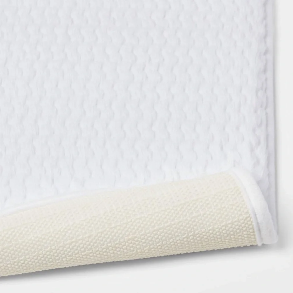 Threshold Bath Mat White Fuzzy Foam Bath Rug Tub and‎ Sink Set
